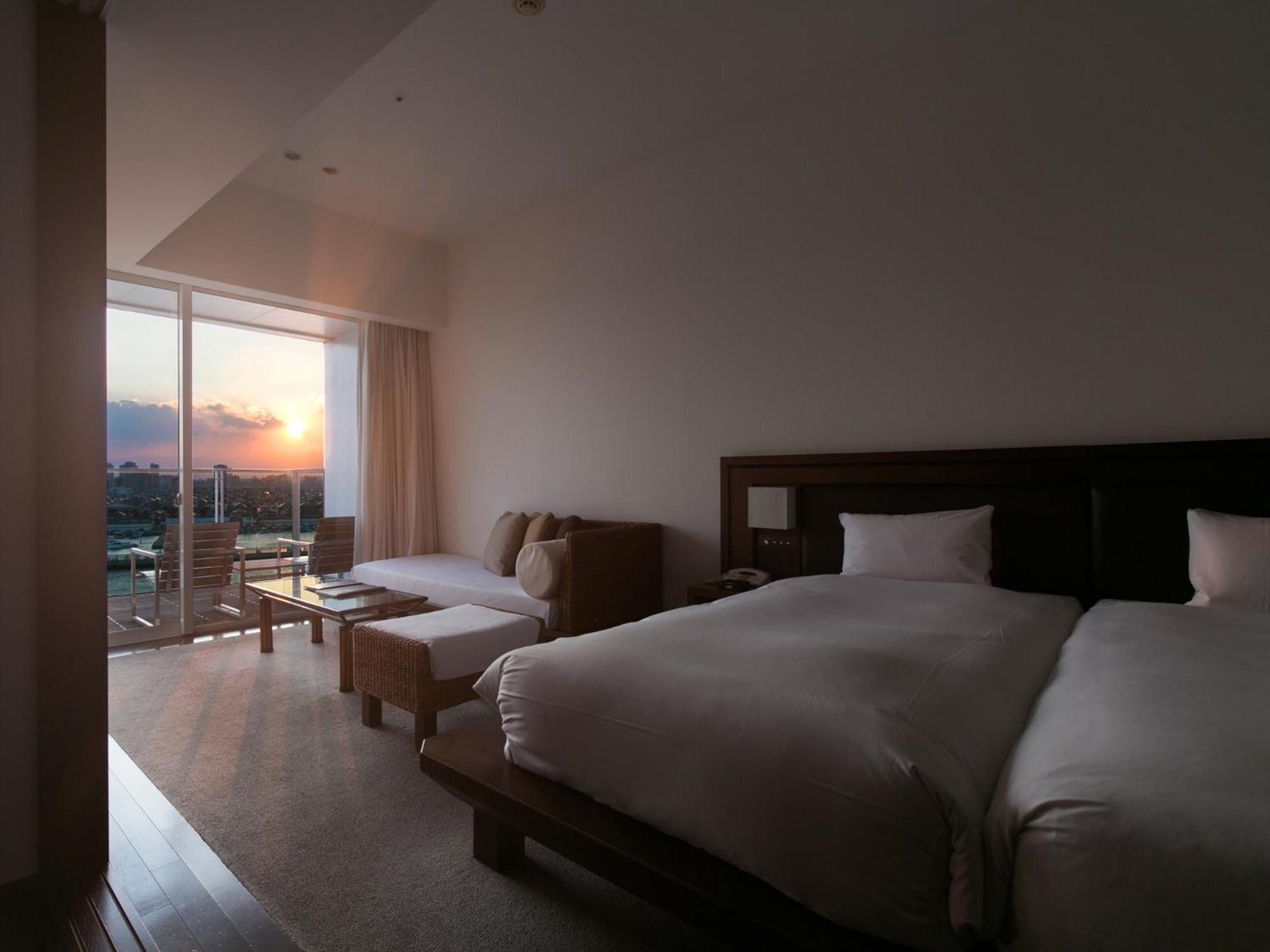 Hotel Marinoa Resort Fukuoka Esterno foto