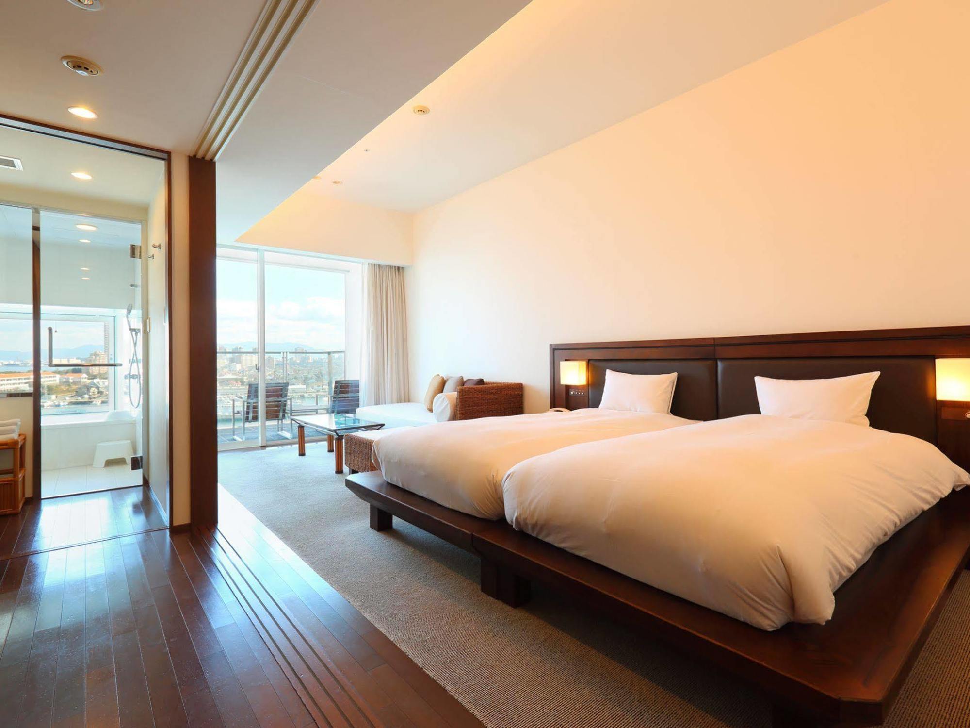 Hotel Marinoa Resort Fukuoka Esterno foto